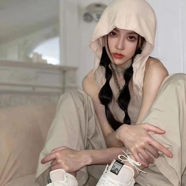 新辰之上 海报
